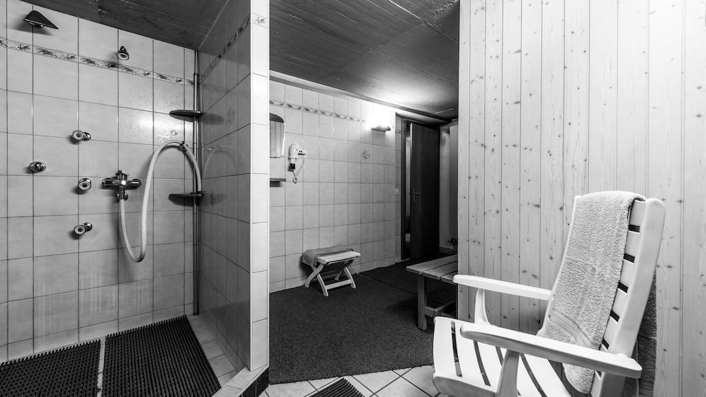 Ferienhaus Adonis Саас-Грунд Экстерьер фото